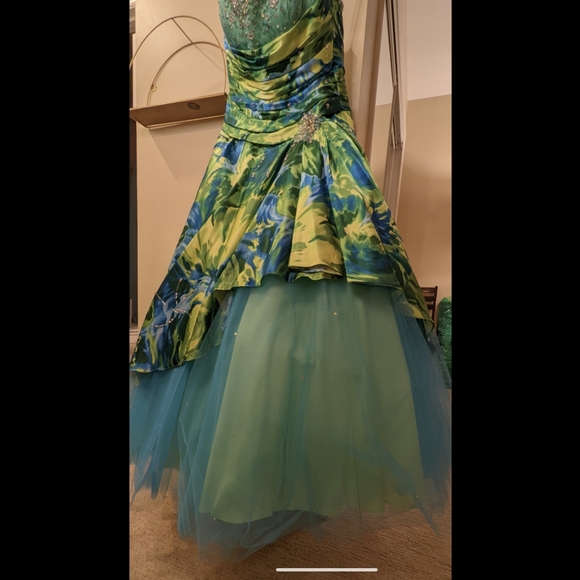Neon Green Princess Prom Dress - Picture 3 of 9